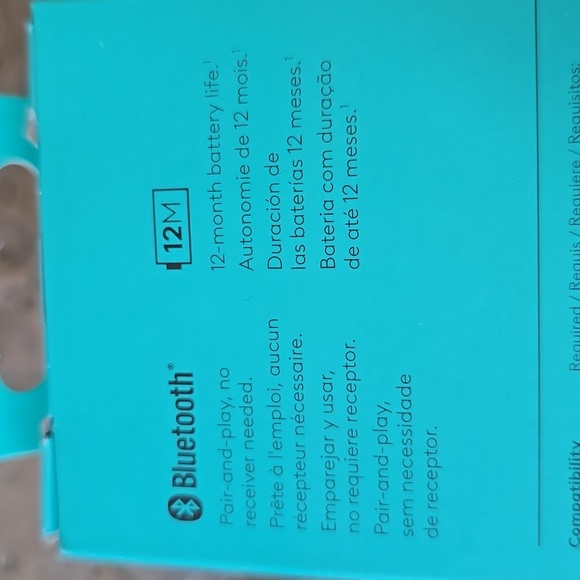 Logitech M196 Bluetooth Mouse in White - Picture 2 of 3